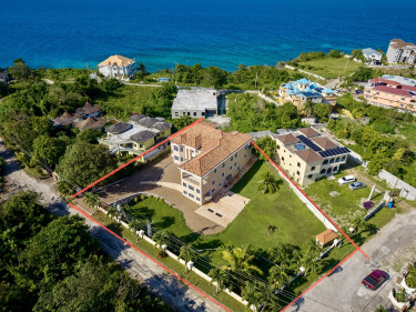 5 Bedroom House With 5.5 Baths In Rio Nuevo