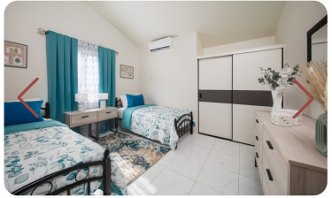 2 BEDROOM PHOENIX PARK PORTMORE