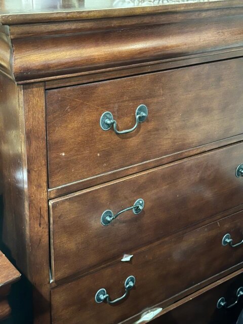 Chest Of Drawers Chest of Drawers Red Hills Rd