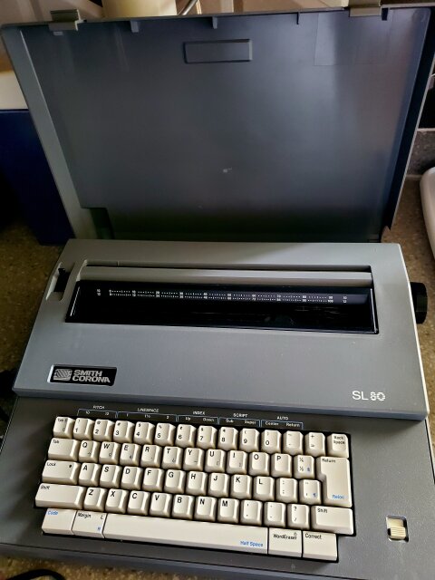 Smith Corona Electronic Typewriter