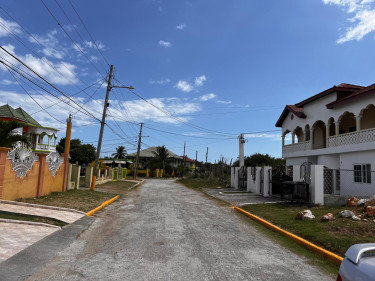 Land For Sale _ Prime Area