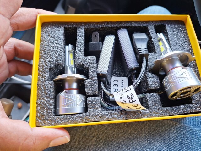 H4 Headlight Bulbs Auto Accessories Red Hills Rd