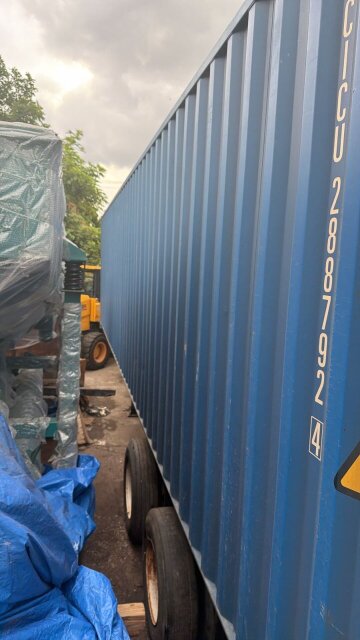 Newly Imported 40 Ft Container