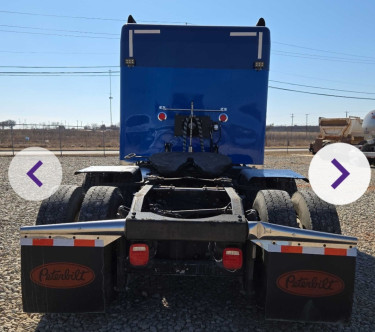 2007 Peterbilt 379 Semi Truck
