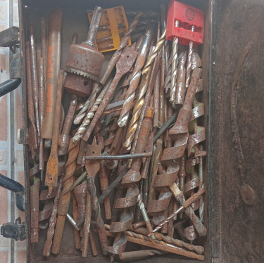 Drill Bits (multiple Sizes) Tools Cross Roads/ Half Way Tree