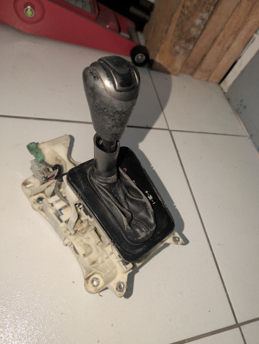 04-08 CL7 Honda Accord A/T Gear Shifter Auto Parts Half Way Tree 