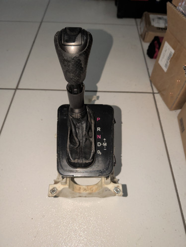 04-08 CL7 Honda Accord A/T Gear Shifter