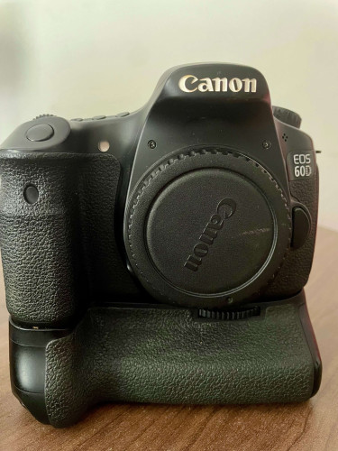 Canon DSLR Photography Kit – Lenses + Flash