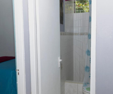 2 Bedroom 1Bathroom Apt For Sale