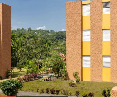 2 Bedroom 1Bathroom Apt For Sale