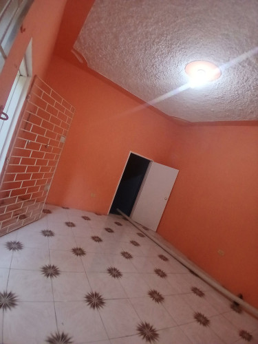 Shop Space With Additional Room/Storage