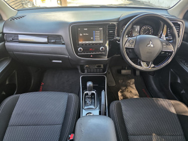 2022 Mitsubishi Outlander 