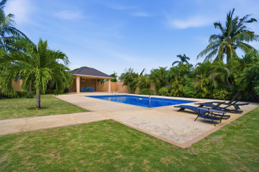 3 Bedroom Townhouse In Mammee Bay St Ann For Sale