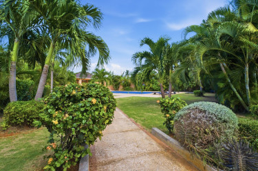 3 Bedroom Townhouse In Mammee Bay St Ann For Sale