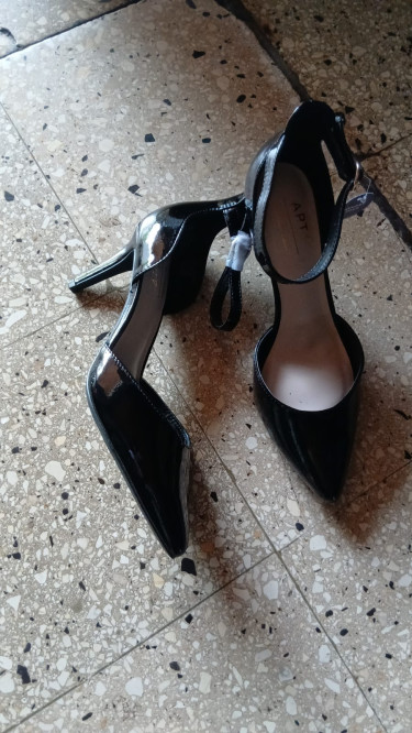 New Size 9 Shoes