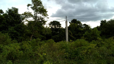 3/4 Acre Lot - Unfinished Subdivision - 3 Lots