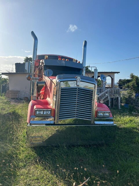 Kenworth W900L Detroit Series 60