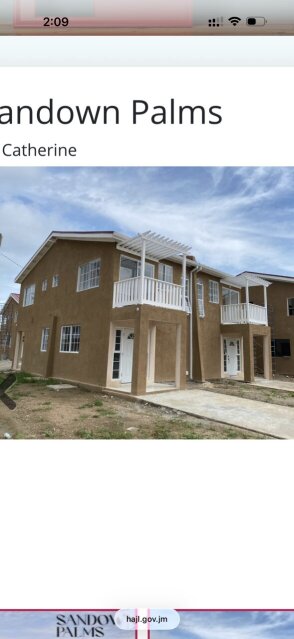 2 Bedrooms, 2.5 Bathrooms Townhouses Greater Portmore, Sandown Palms