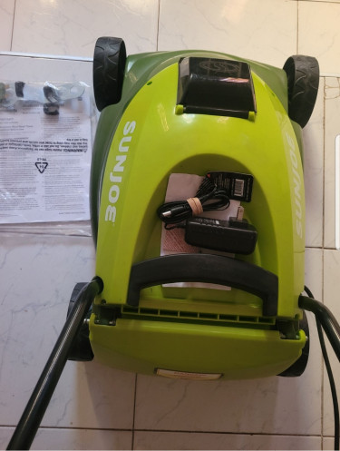 SUN JOE CORDLESS ELECTRIC LAWN MOWER
