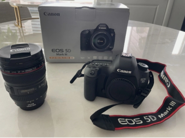 Canon EOS 5D Mark III DSLR Camera With 24-105mm  Cameras Seaforth