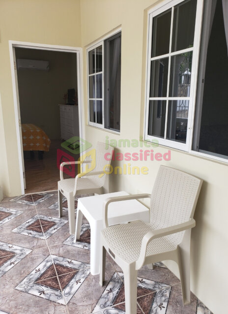 1 Bedroom Apartment O
