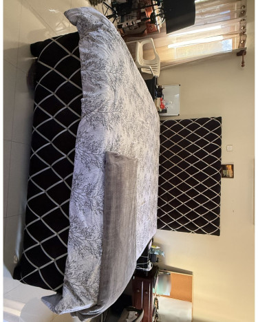 KING MATTRESS AND BASE