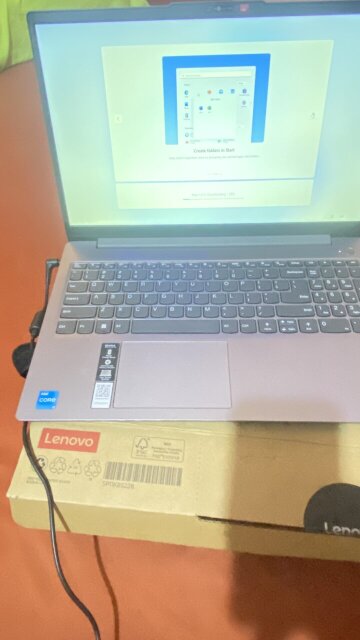 Intel I3 Core 128GB Ideapad Slim 3