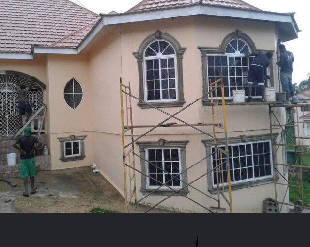 WINDOW MOLDING