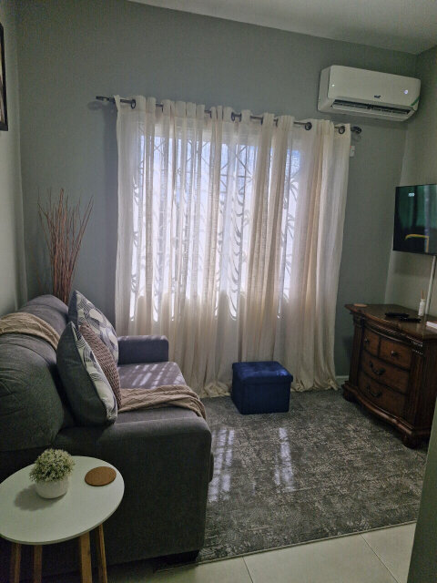 Lovely Fully Furnished 1 Bedroom House