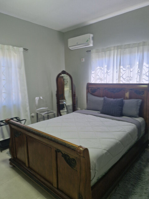Lovely Fully Furnished 1 Bedroom House