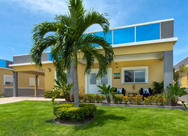 3 Bedroom Furnished Apartment In Gated Development