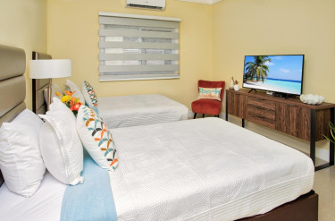 3 Bedroom Furnished Apartment In Gated Development