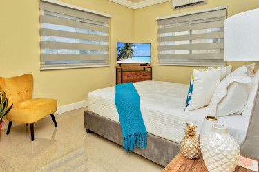 3 Bedroom Furnished Apartment In Gated Development