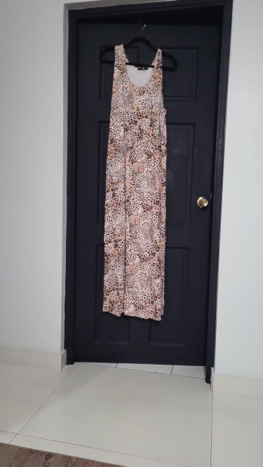 Assorted Women Clothes 