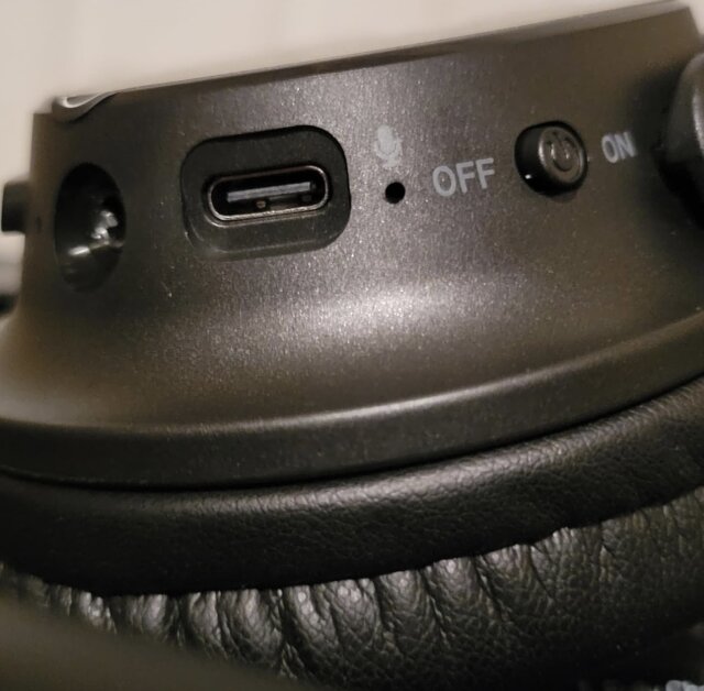 Wireless Headphones
