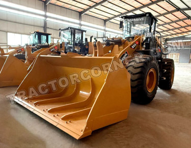 Massive 855 Wheel Loader For Sale In Jamaica