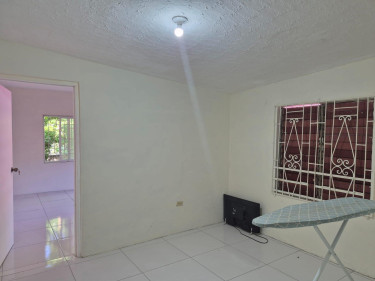 5 Bedroom House At Ridgeway Rd, Meadowbrook