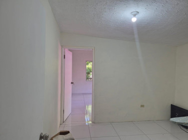 5 Bedroom House At Ridgeway Rd, Meadowbrook