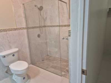 2 Bedrooms 2.5 Baths Apt In Small Complex