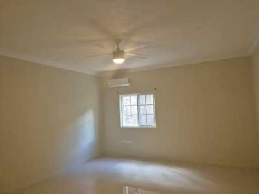 2 Bedrooms 2.5 Baths Apt In Small Complex