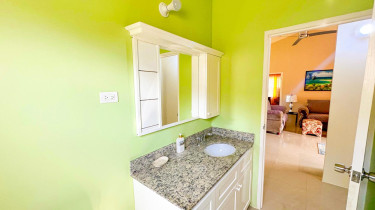 3 BEDROOM 2 Bathroom Drax Hall