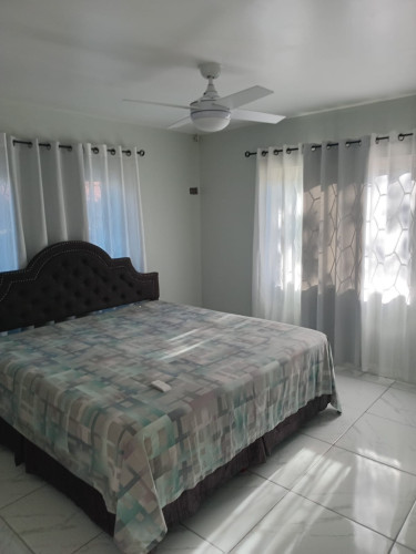 2 Bedroom 1 Bath Apartment For Sale Apartments Merrivale Ave