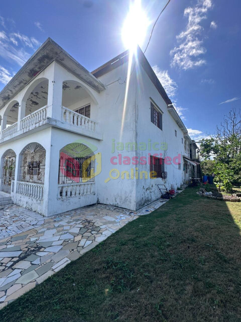 9 Bed 9 Baths FIXER UPPER COOPERS PEN USD$485,000