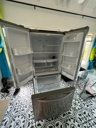 LG 3 DOOR REFRIGERATOR 