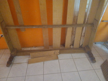  Beds Spanish Town
