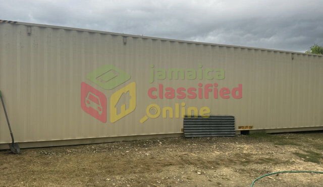 Almost New 40’ HQ Dry Container