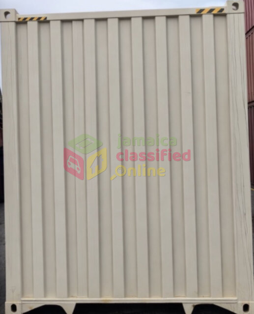 Almost New 40’ HQ Dry Container