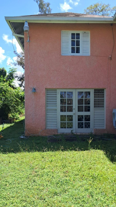 2 Bedroom For Sale Ocho Rios, St.Ann