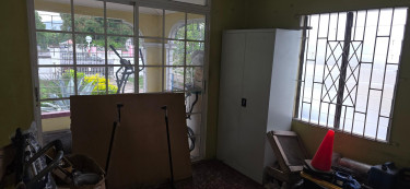 6 Bedroom For Sale At  Kings Avenue, Kingston 