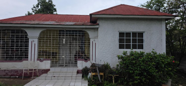 6 Bedroom For Sale At  Kings Avenue, Kingston 